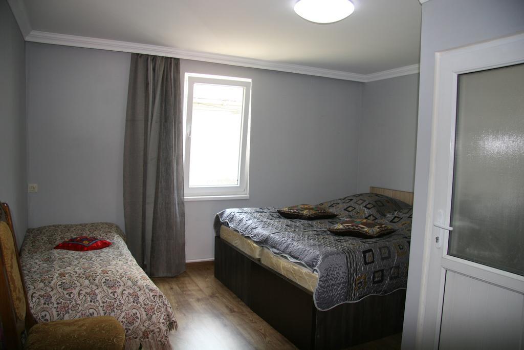 Nino'S Guest House Kazbegi Oda fotoğraf